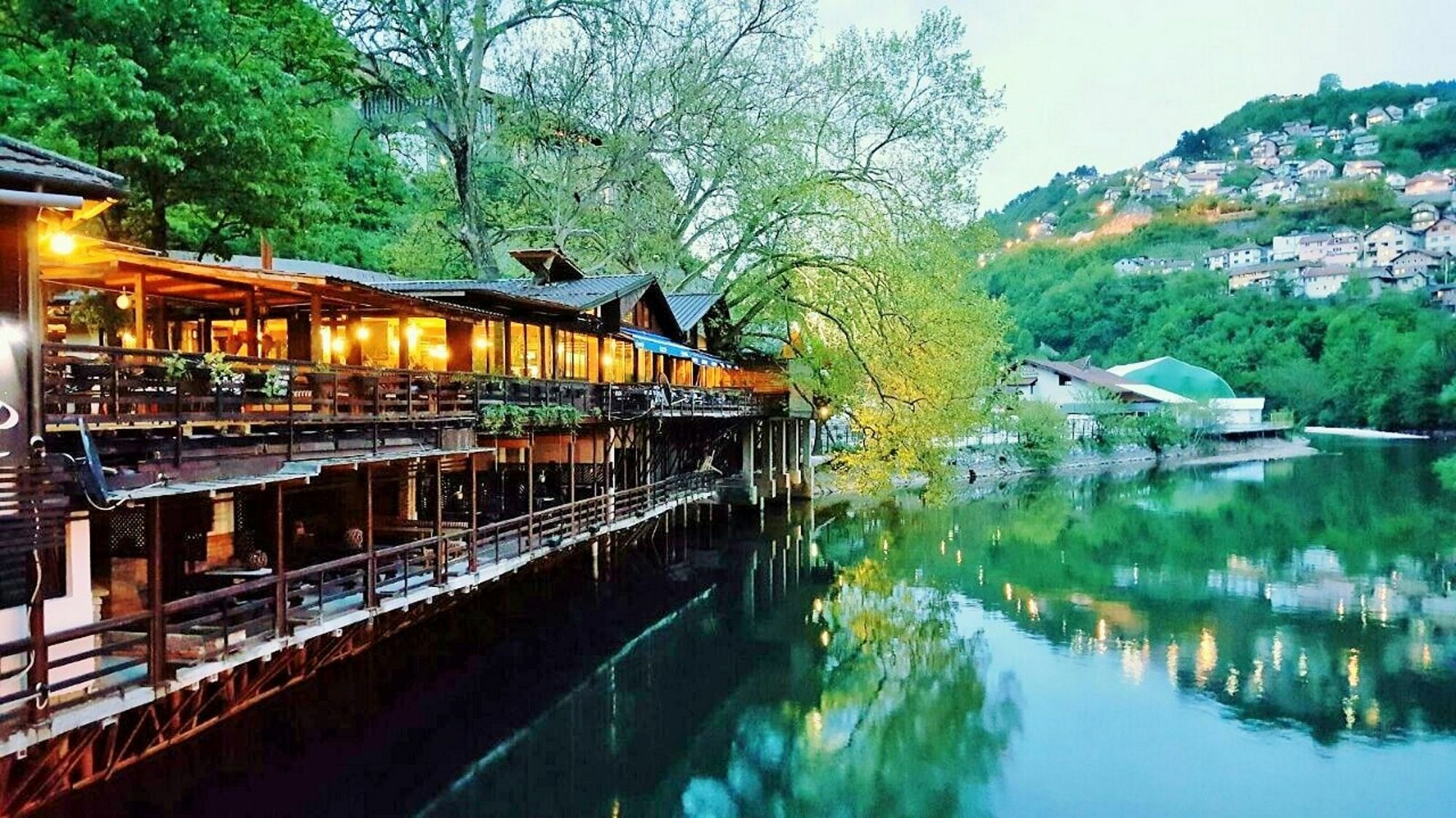 Pansion River Sarajevo Luaran gambar