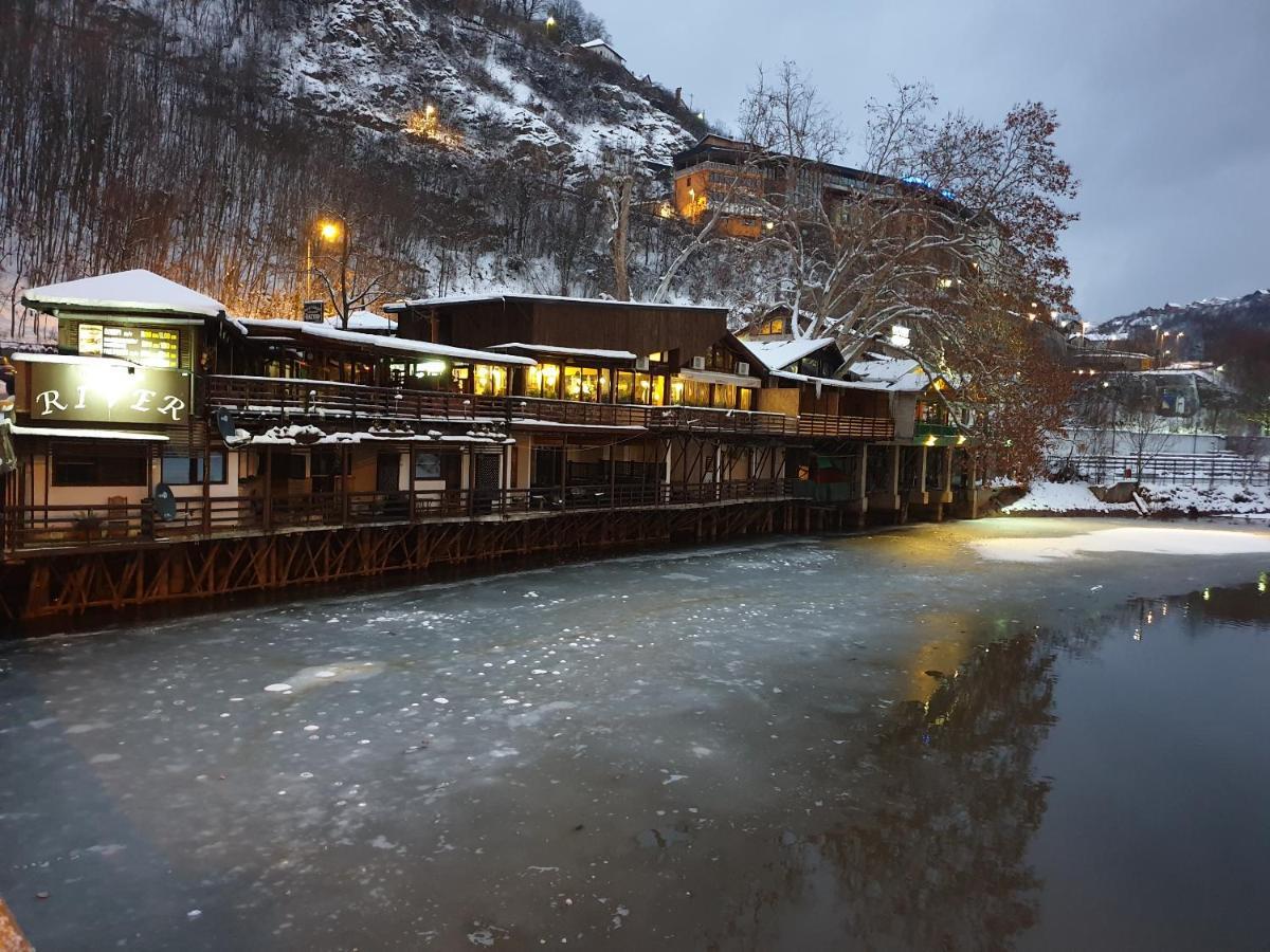 Pansion River Sarajevo Luaran gambar